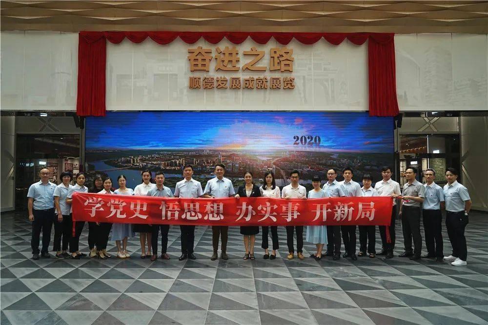 起重机卡车找不同